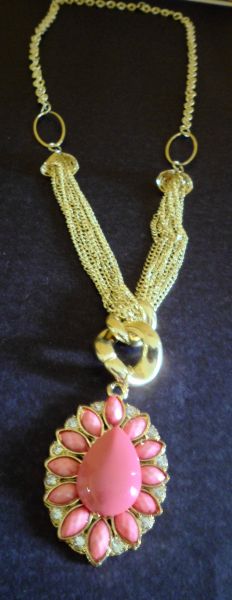 Bj - Colar Gota Rosa